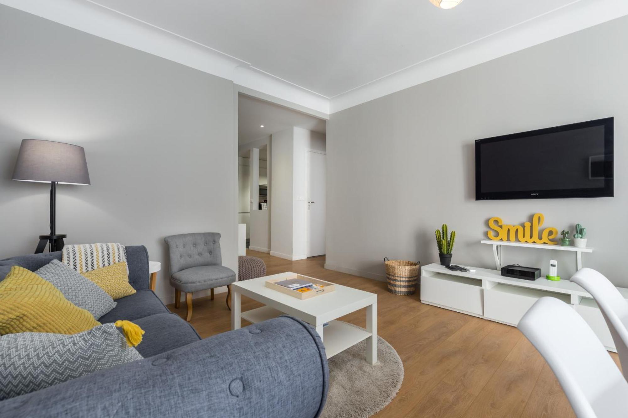 Ultra Large 2 Bdr Near Massena Square Nizza